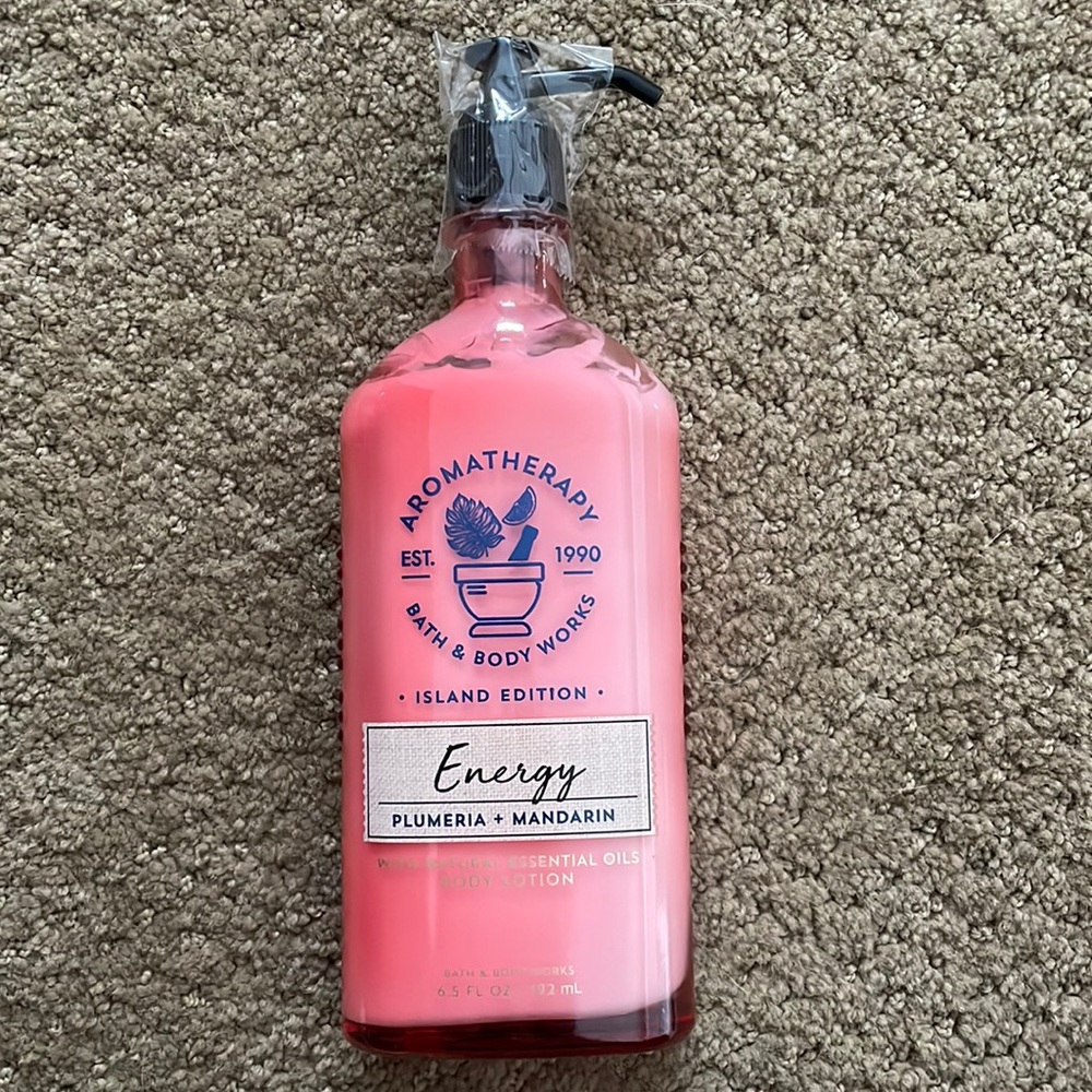 Bath and Body Works Island Edition Energy Body Lotion